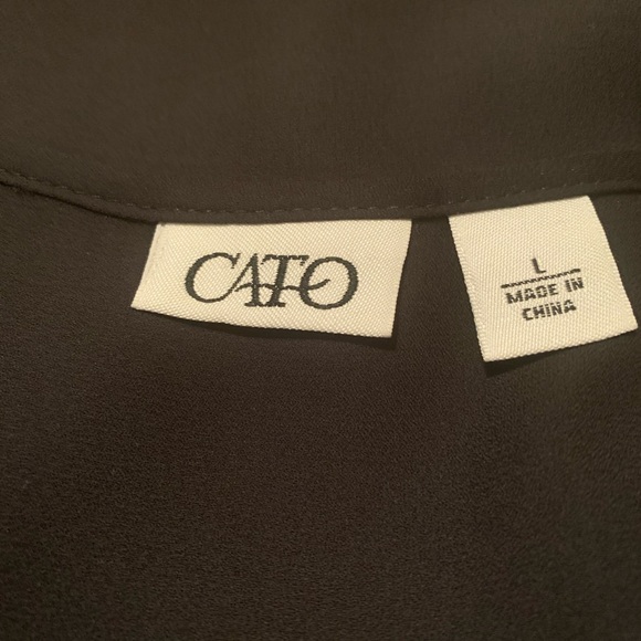 Cato Top - Picture 3 of 5